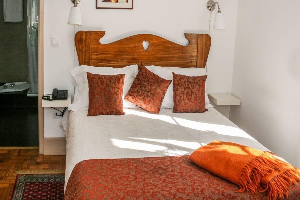 Casa Shanti Niketan Эшторил Экстерьер фото