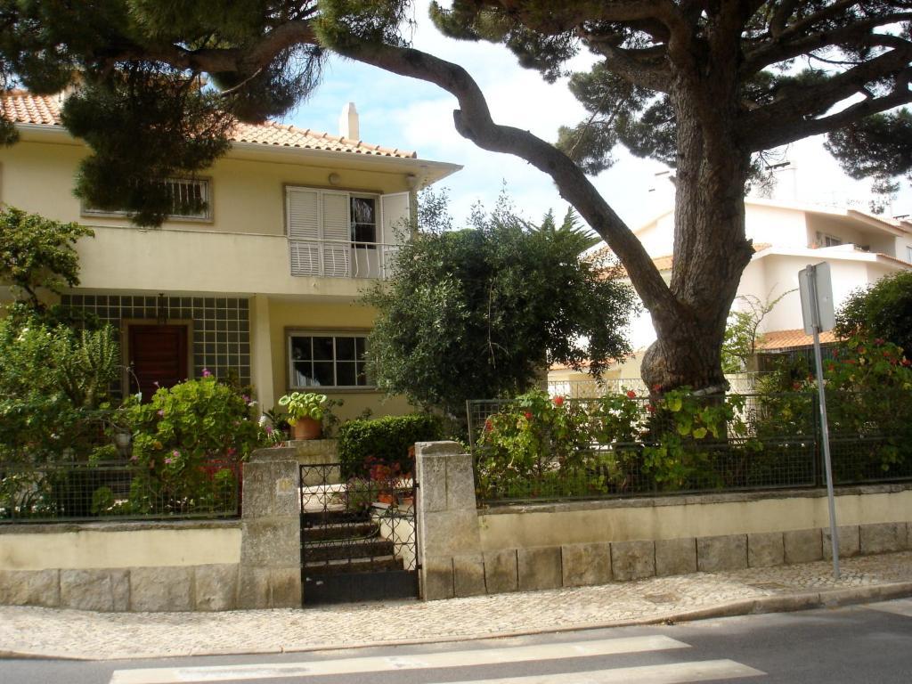 Casa Shanti Niketan Эшторил Экстерьер фото