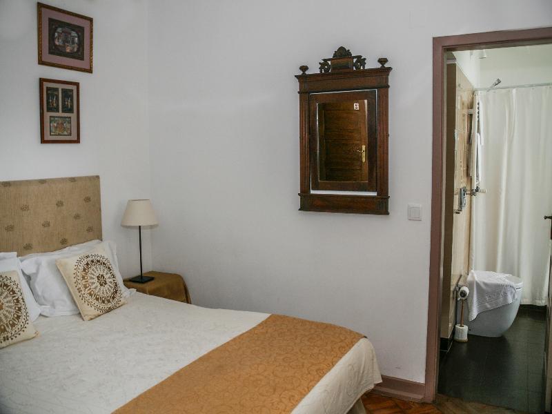 Casa Shanti Niketan Эшторил Экстерьер фото